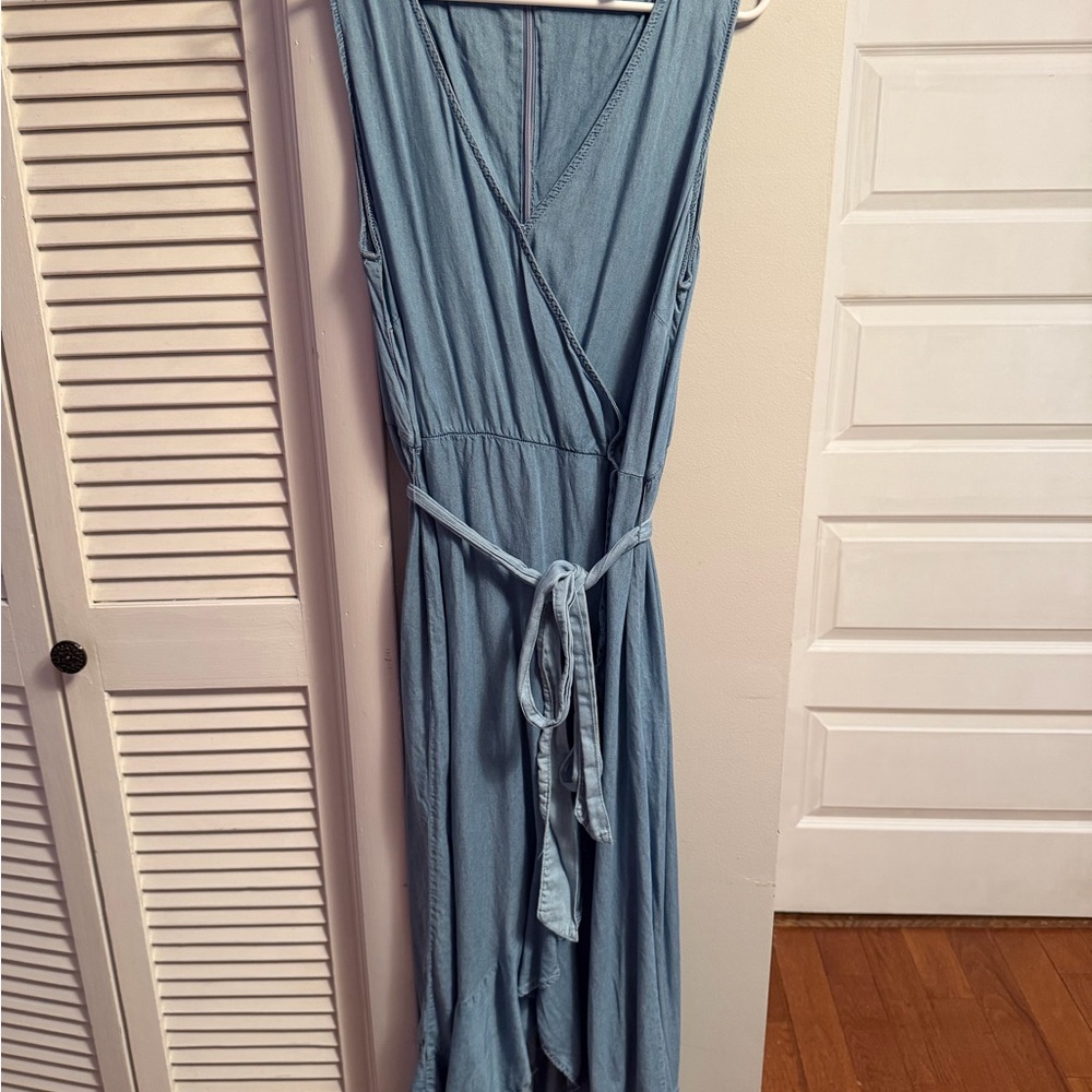 Blue Ruffle Sleeveless Dress Size L